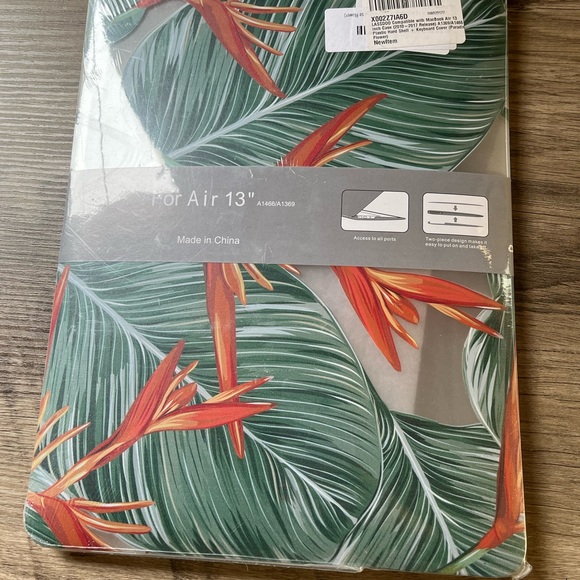 New Birds of Paradise and Palm MacBook Air 13” Case and Keyboard Cover - Picture 6 of 7